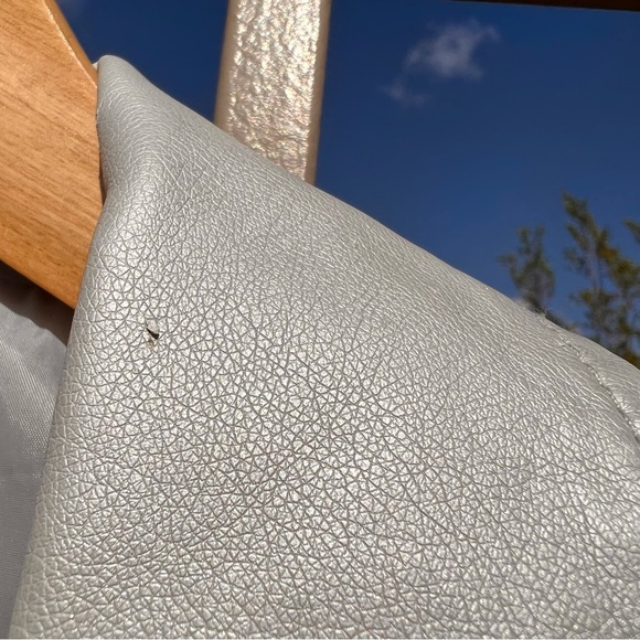 ⬇️Philosophy Women’s Zipper Jacket Size M Color Gray/Silver Looking Lots of Zips - Picture 15 of 15